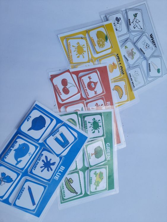 Color pairer – RED, GREEN, BLUE, YELLOW, WHITE