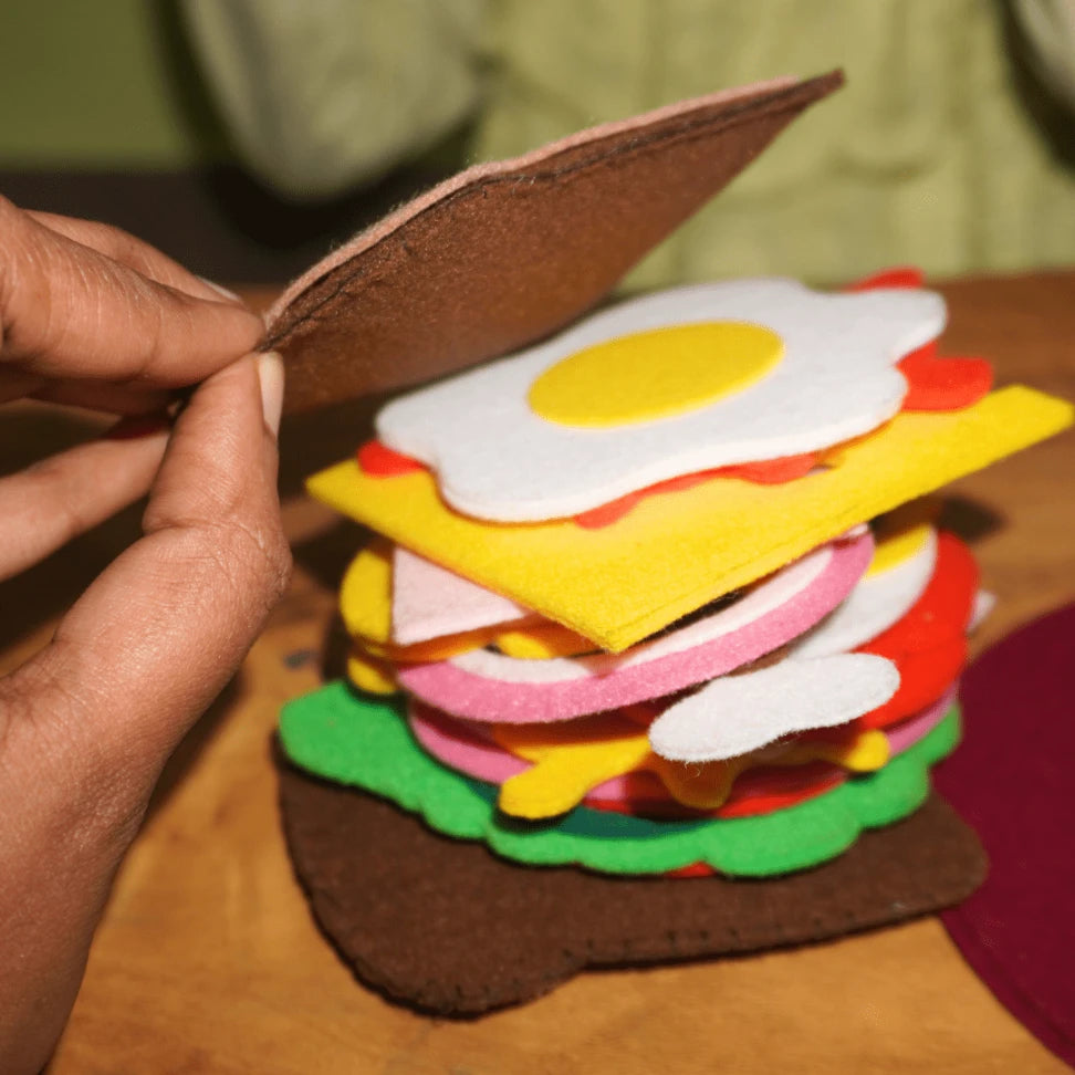 Soft Felt Food Sandwich Set for Toddlers – Ideal for Learning and Play, Includes 12 Sandwich Ingredients