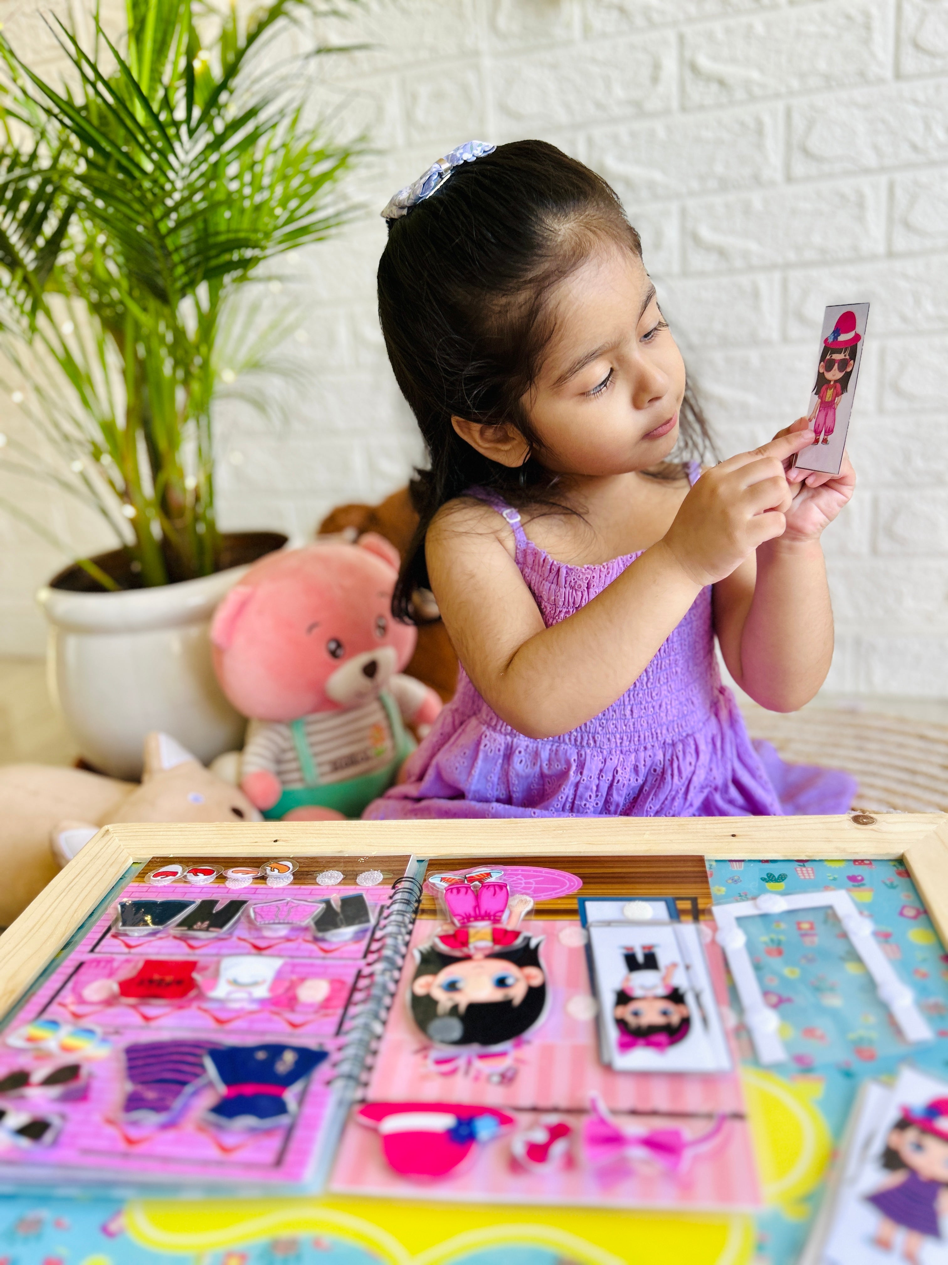 Princess house – Pretend and play busy book